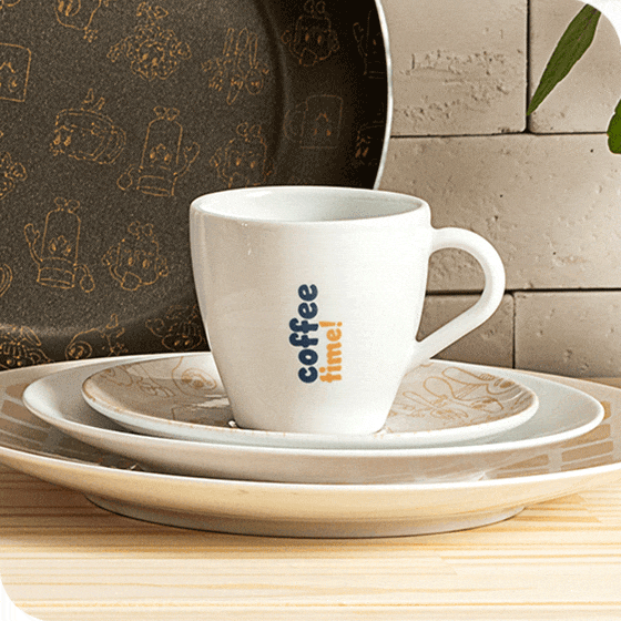 Kit Xícara e Pires Tramontina Groovy Breakfast em Porcelana Decorada 200ml 4 Peças